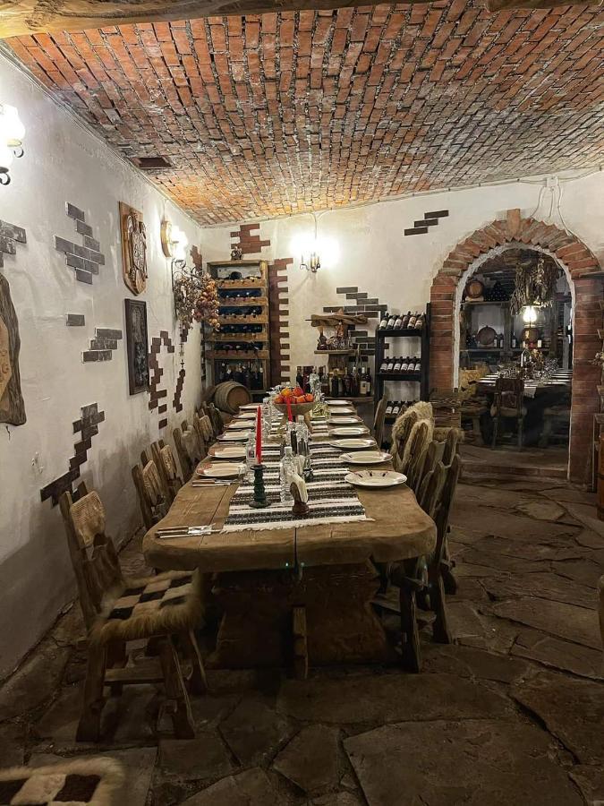 Hotel Casa Baciu Fundu Moldovei Esterno foto