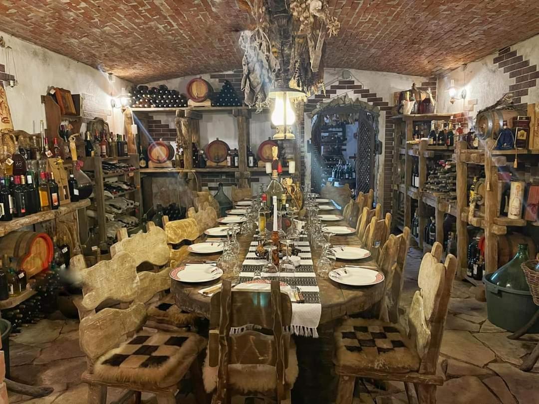 Hotel Casa Baciu Fundu Moldovei Esterno foto