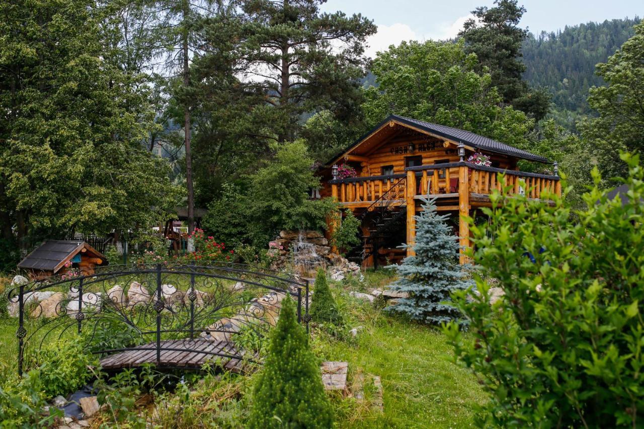 Hotel Casa Baciu Fundu Moldovei Esterno foto