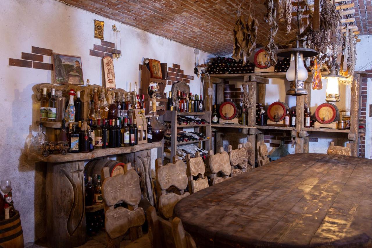 Hotel Casa Baciu Fundu Moldovei Esterno foto