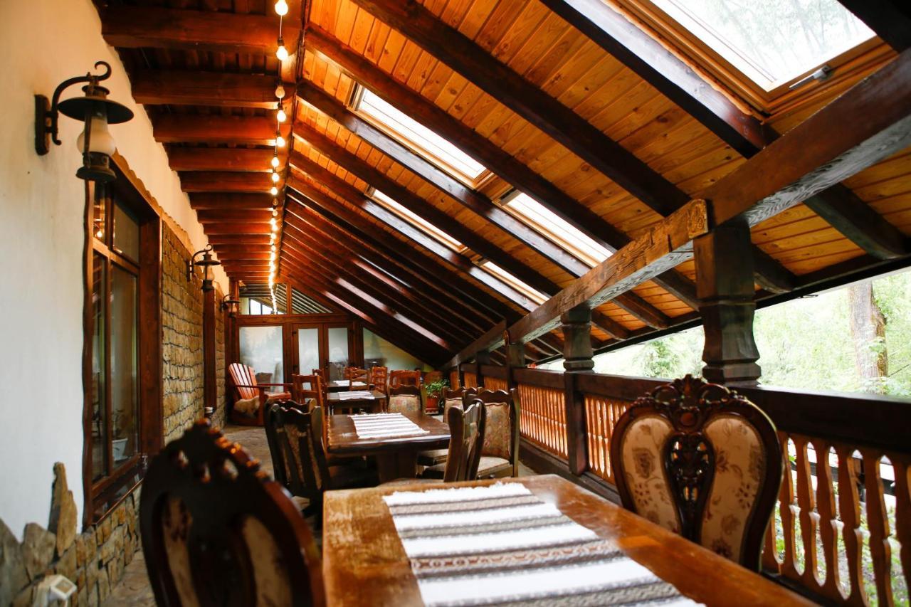Hotel Casa Baciu Fundu Moldovei Esterno foto
