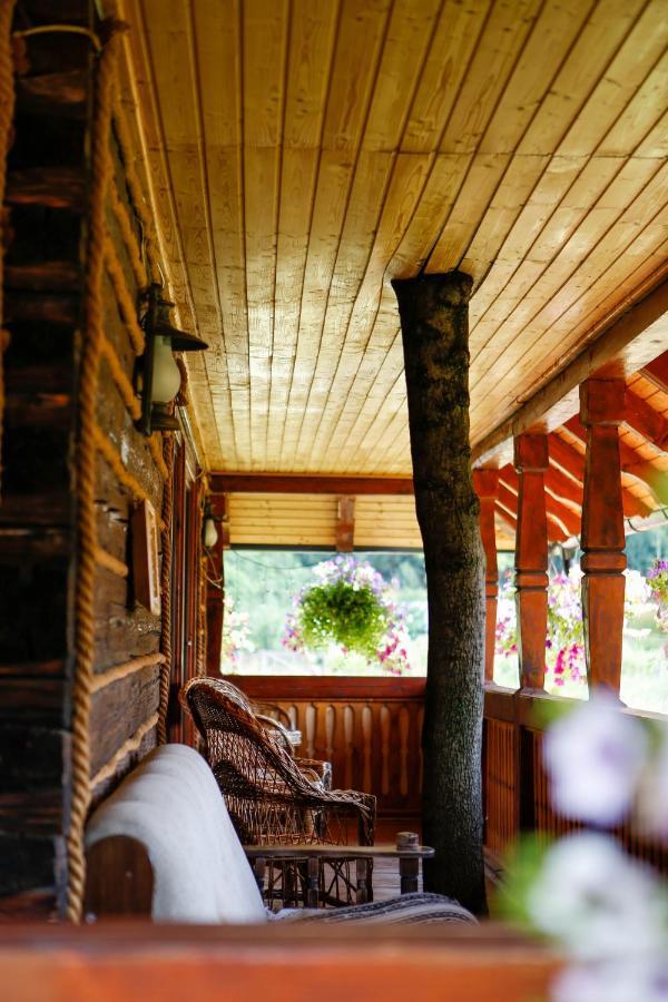 Hotel Casa Baciu Fundu Moldovei Esterno foto